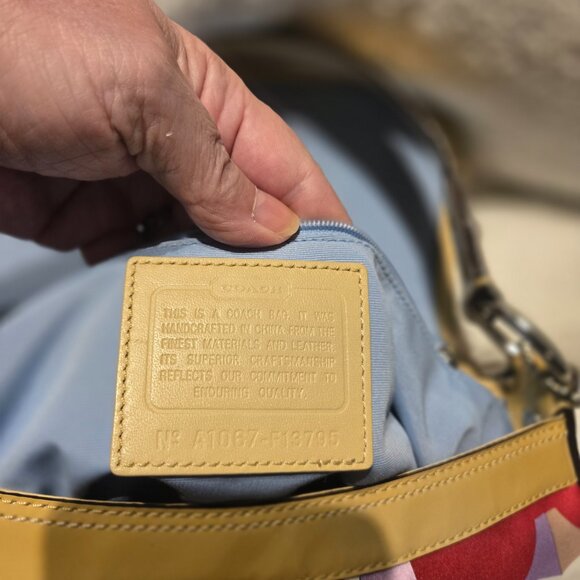 Coach Soho Sateen - Picture 14 of 16